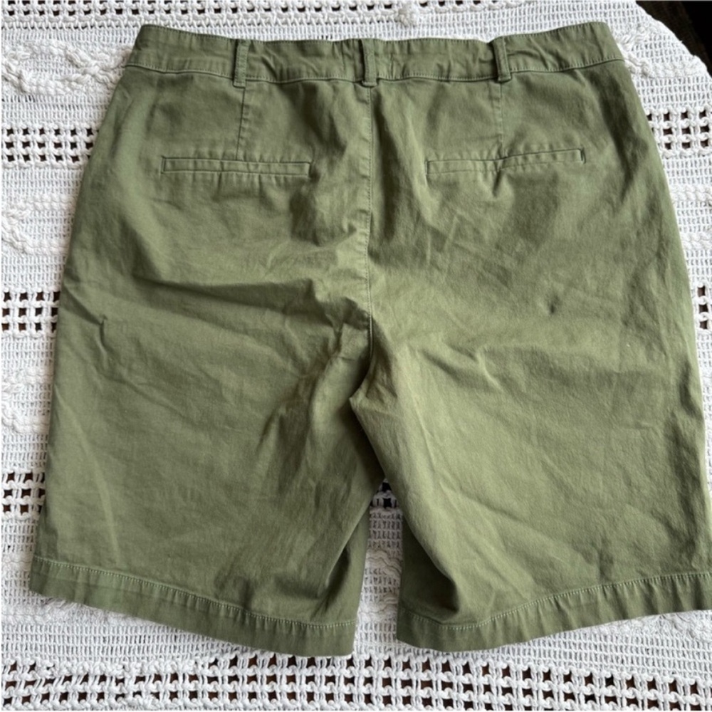 NYDJ Women's Flat Front Shorts in Olive - Picture 2 of 9